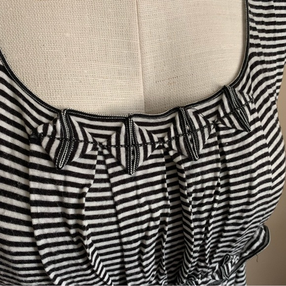 Max Studio Black and White Striped Tank Sz LG - Picture 2 of 5